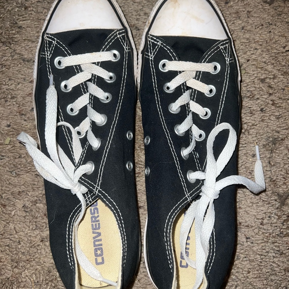 Black converse